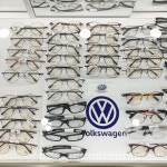 이분의 일 안경원