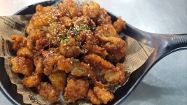 오븐숯불민족 두마리치킨 이천덕평점