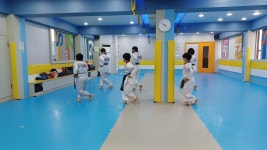 동아대힘찬태권도