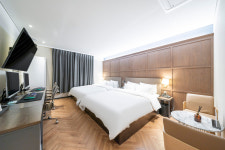 호텔야자 충주역점