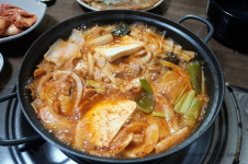 복돼지두루치기