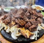 띠울석갈비 본점