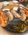 싹쓰리솥뚜껑김치삼겹살 고산점