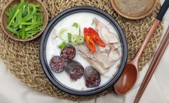 모두뼈다귀감자탕 서대문점