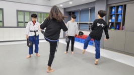 길라잡이 태권도