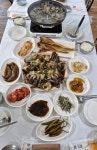 산아래식당