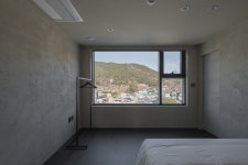 흘로 부산