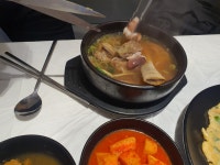 마륵동왕갈비탕이모카세