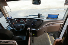 성화투어 세차장