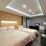 라떼드라이브인호텔