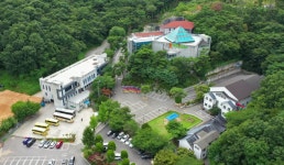 해피업 사회복지회 더비저너리스쿨