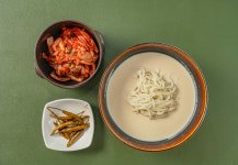 퐁당퐁당 샤브칼국수 옥동점