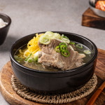 평이담백 뼈칼국수 방이점