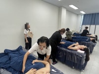 퀸즈모아아카데미