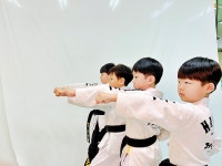 거인합기도 총본관