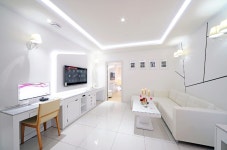 ZARA HOTEL 목포평화광장점