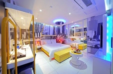 ZARA HOTEL 목포평화광장점