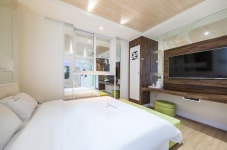 ZARA HOTEL 목포평화광장점