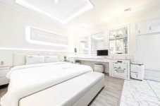 ZARA HOTEL 목포평화광장점