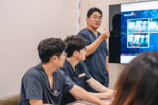 청주웰치과의원