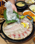 지극정성 회 포차