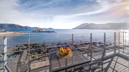 남해 라운지32 리조트