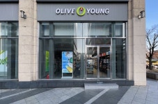 올리브영 홍대공항철도역점