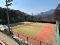 구름 속 테니스장 펜션
