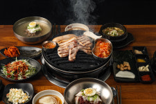 벌집삼겹살&팔자냉면