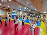 장덕태권도예절관