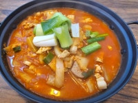 짜글이잘하는집 다산점