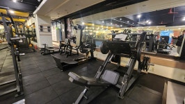 휘트니스더레이