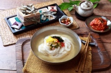 공릉동원조멸치국수 별내2호점