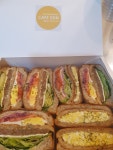 카페이든