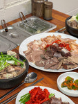 명품을지순대국