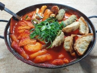 골먹길야시장