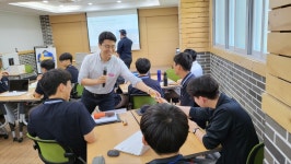 모멘트영어전문학원