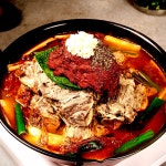 평이담백 뼈칼국수 방이점