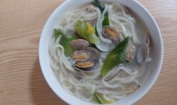 이가네바지락칼국수 중곡점