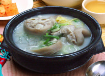 굴천지.초계국수&황토수육국밥 석현점