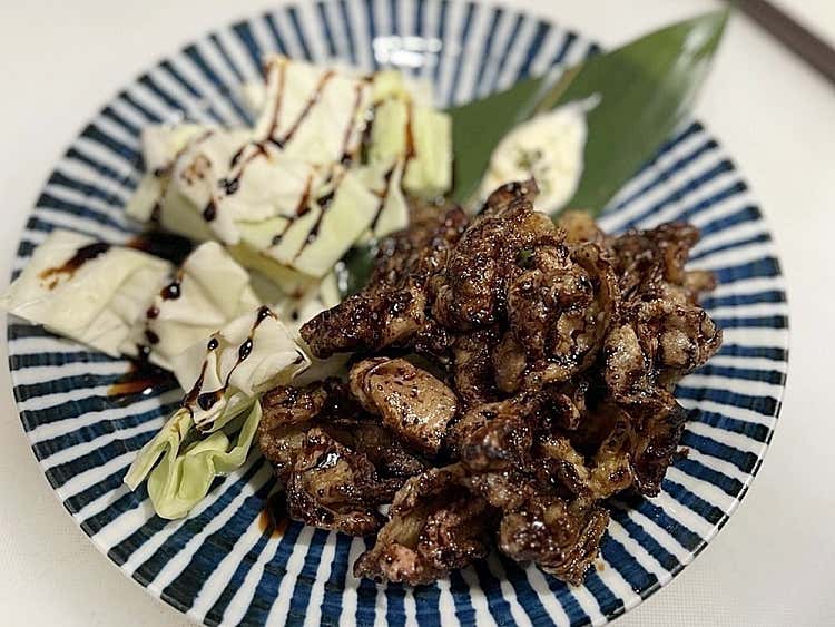 닭껍질 숯불구이