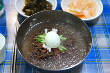 삼삼막국수