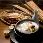 백제13월 가로수점