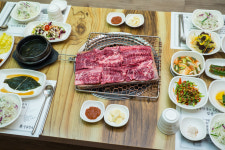 일등한우숯불구이 본점