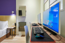 청주 호텔 아담한