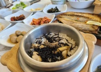 진도횟집 꽃피는전복식당