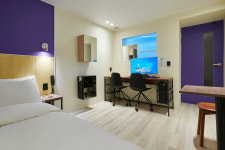 청주 호텔 아담한