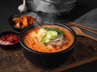 든든한 알천국밥 영남대점
