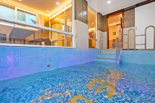 멍스빌리지풀빌라