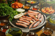 여의도우삼겹집 여의도역본점